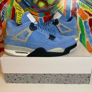 Air Jordan 4 University Blue